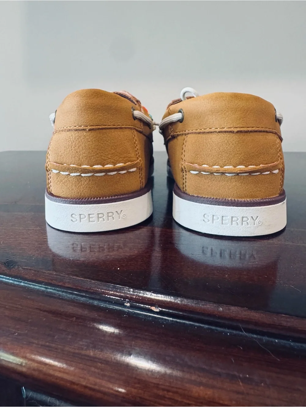 Sperry classic tan